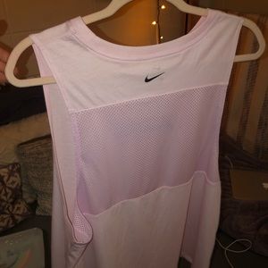 Nike workout tank top
